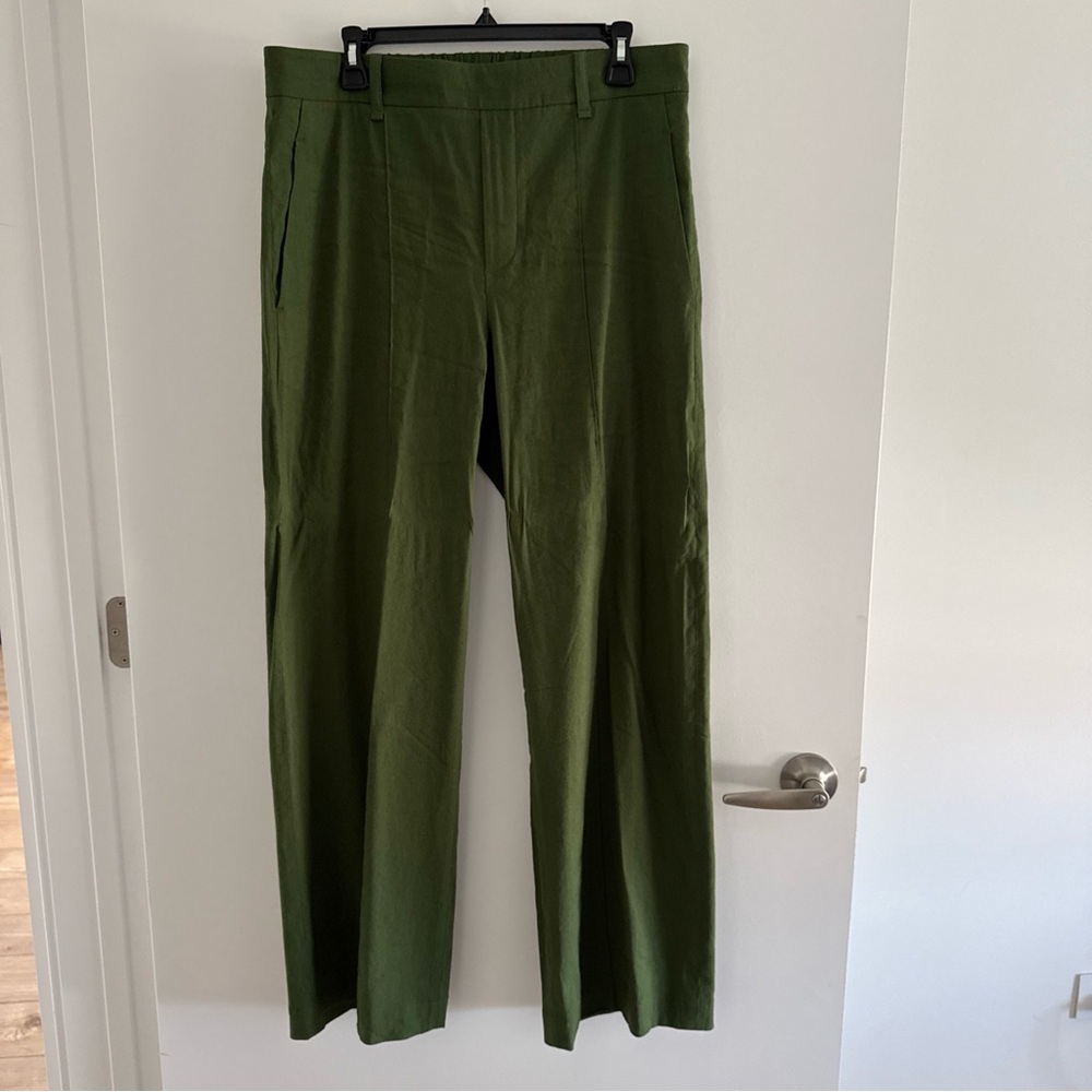 Vince Linen Blend Straight Leg Pants Color Green  Size Large